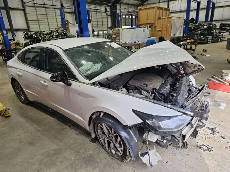 2021 Hyundai Sonata Center Pillar