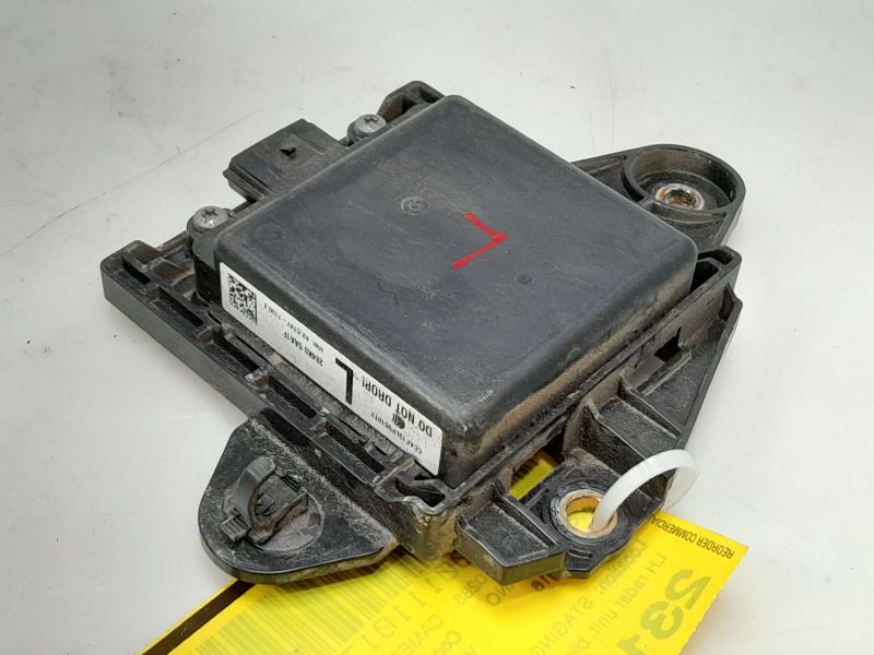 2016 Nissan Murano Camera/Projector