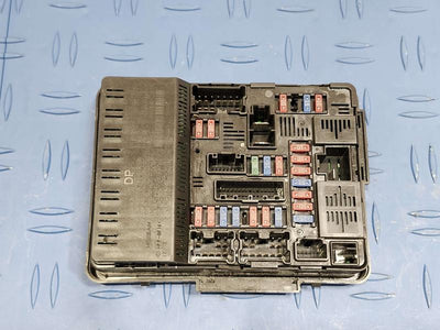 2014 Infiniti QX60 Engine Fuse Box
