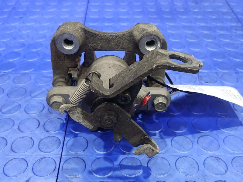 2017 Toyota Prius Caliper