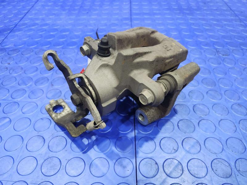 2017 Toyota Prius Caliper