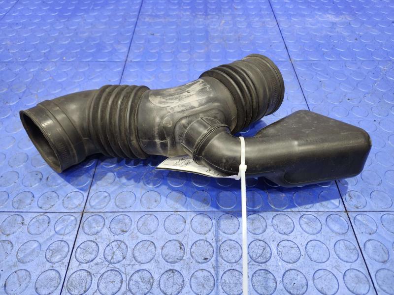 2008 Subaru Legacy Air Intake Tube/Resonator