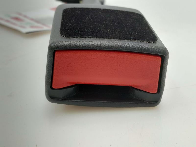 2014 Cadillac ATS Front Seat Belt