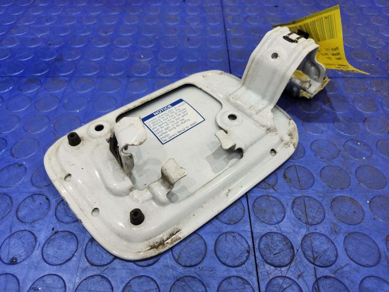 2016-2018 Toyota Prius Fuel Filler Door Gas Flap White 040 OEM 7735047050