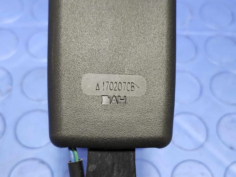 2017 Mazda Mazda3 Front Seat Belt