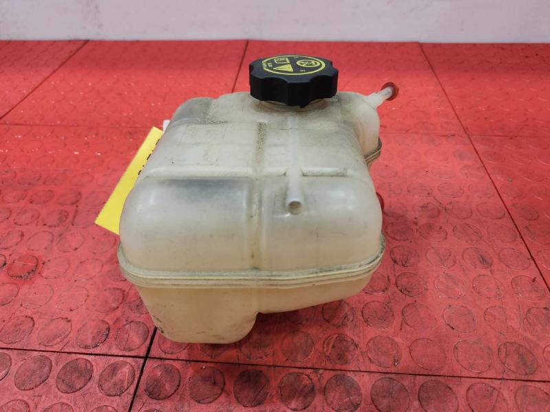 2013 Chevrolet Malibu Coolant Recovery Bottle