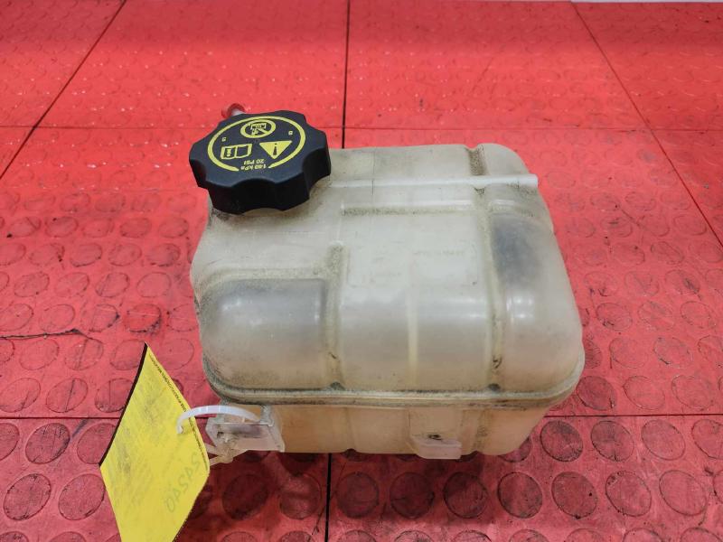 2013 Chevrolet Malibu Coolant Recovery Bottle