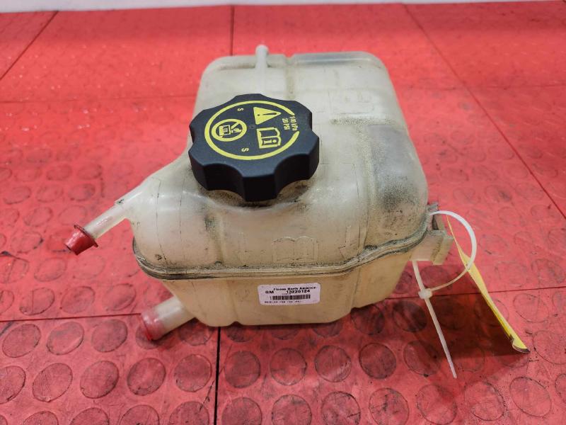 2013 Chevrolet Malibu Coolant Recovery Bottle