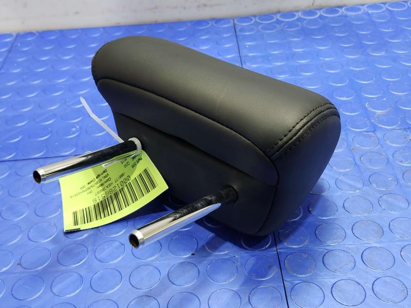 2015 Infiniti Q50 Headrest