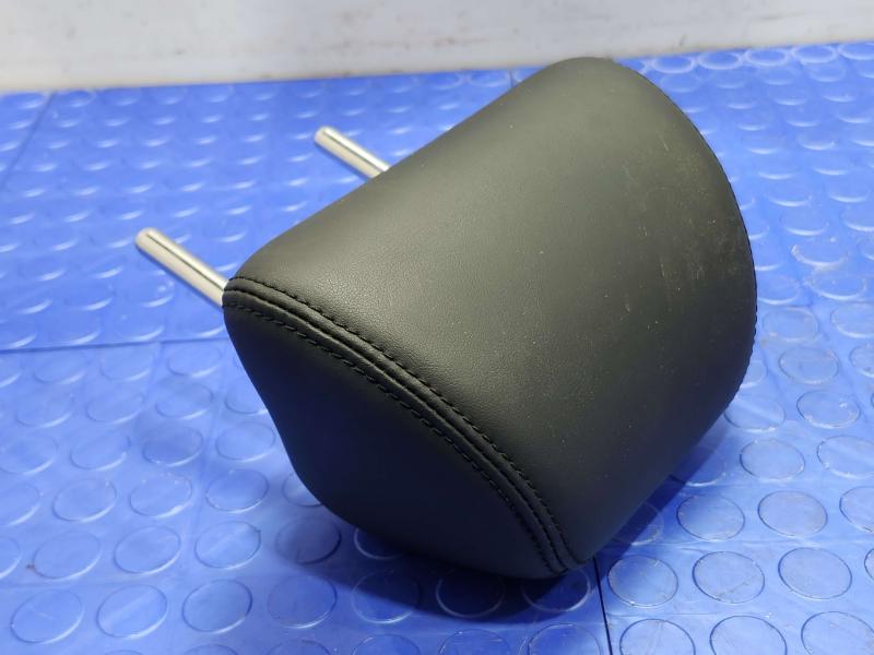 2015 Infiniti Q50 Headrest