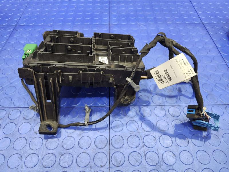 2014 Chevrolet Silverado 1500 Cabin Fuse Box