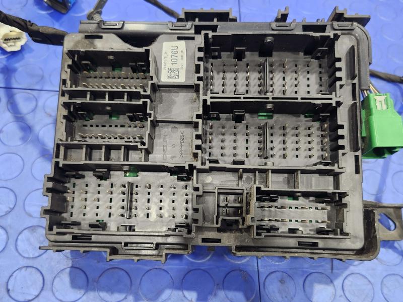 2014 Chevrolet Silverado 1500 Cabin Fuse Box