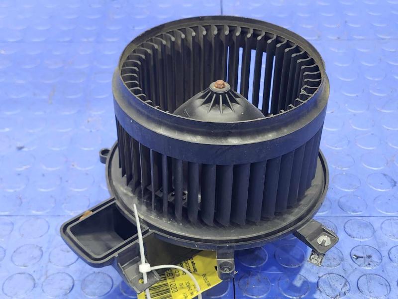 2013 Dodge Charger Blower Motor