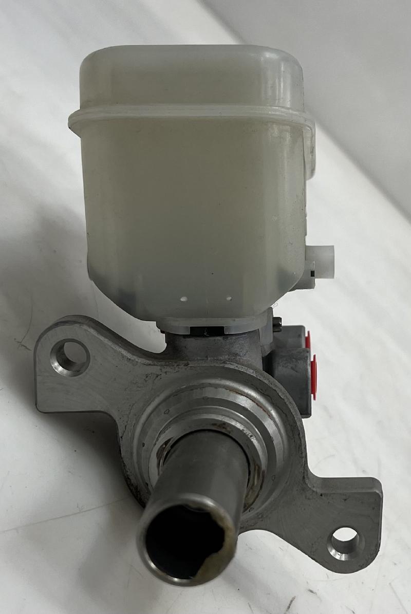 2015 Subaru Crosstrek Master Cylinder