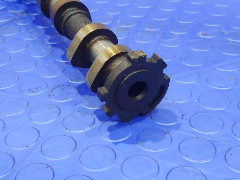 2011 Kia Sorento Camshaft