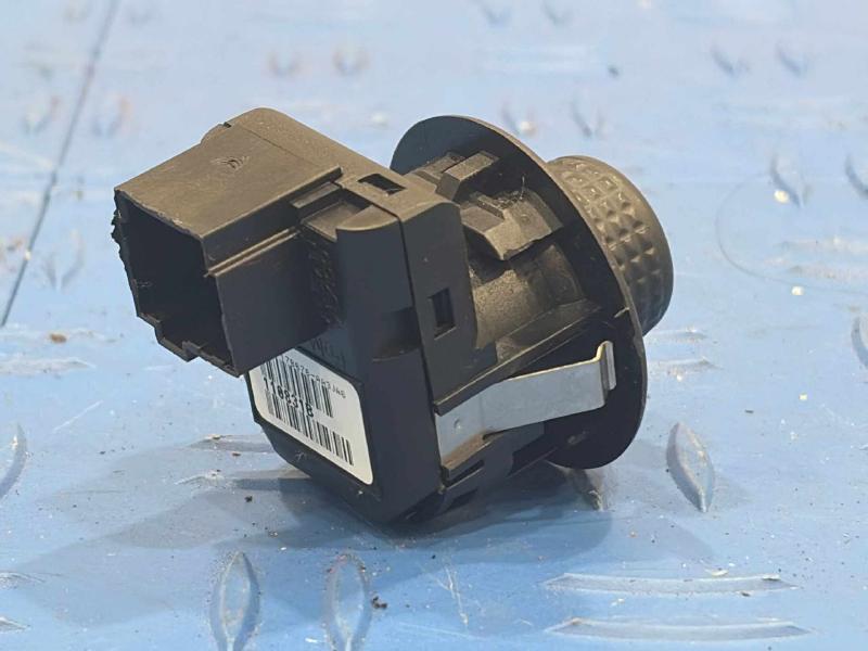 2011 Ford F-150 Door Switch Front