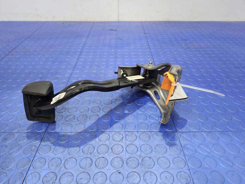 2016-2018 Kia Optima Brake Pedal Assembly Genuine OEM Part 32800C2300