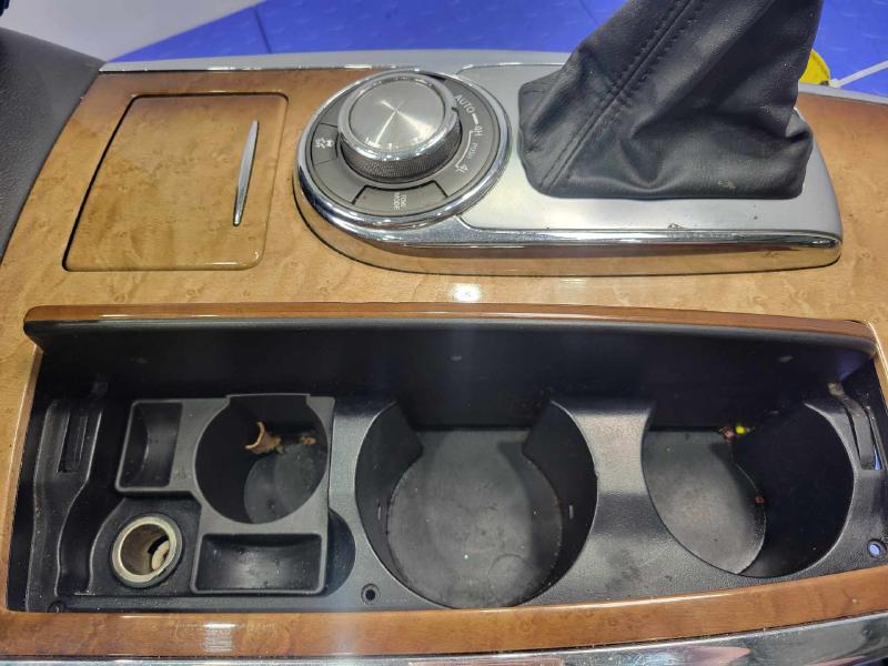 2011-2014 Infiniti QX80 Center Floor Console Assembly Black Leather OEM 969101ZS4B