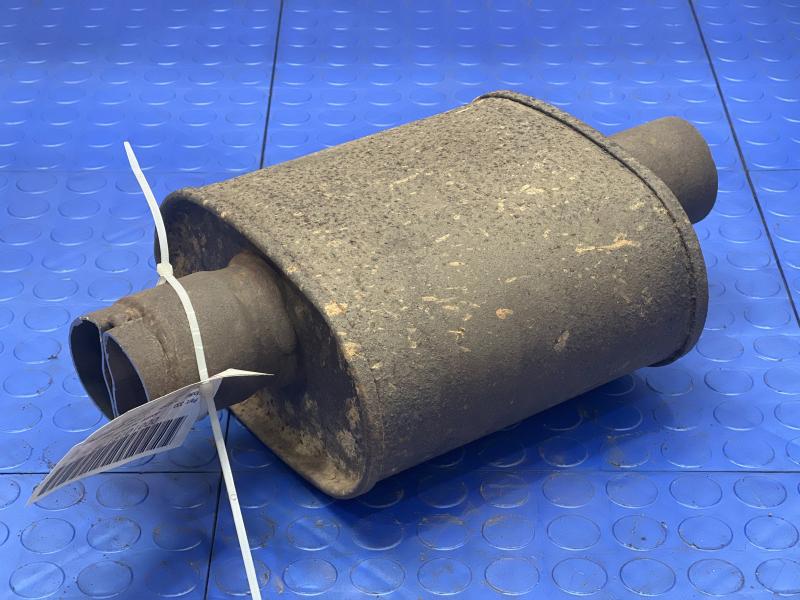 2004 Toyota Tundra Muffler