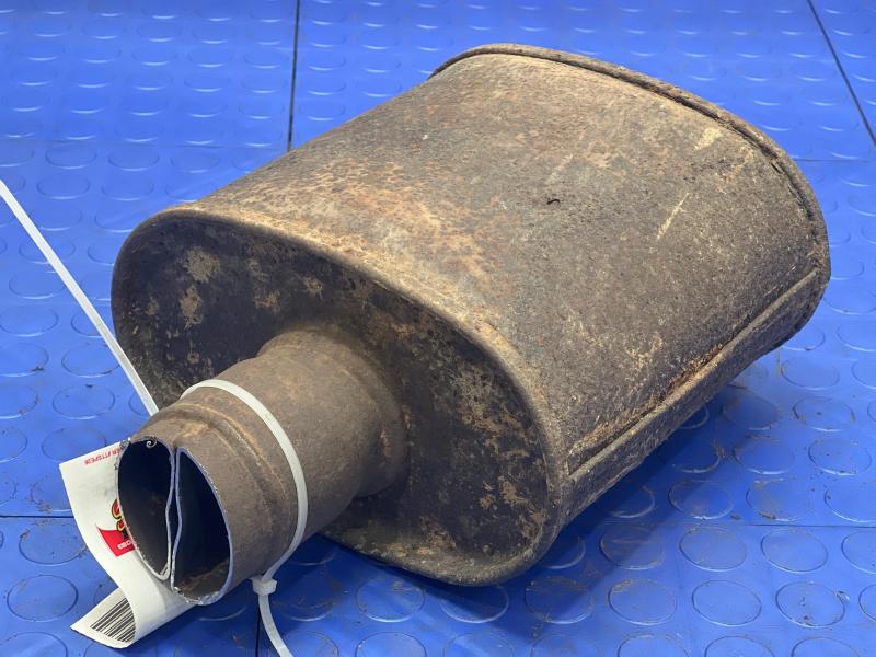 2004 Toyota Tundra Muffler