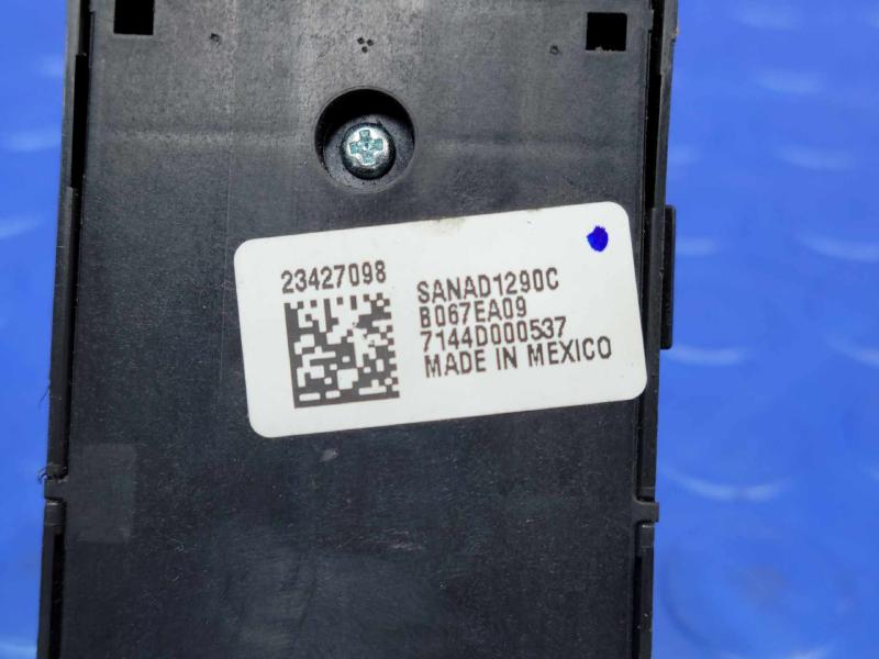 2017 Chevrolet Colorado Door Switch Front