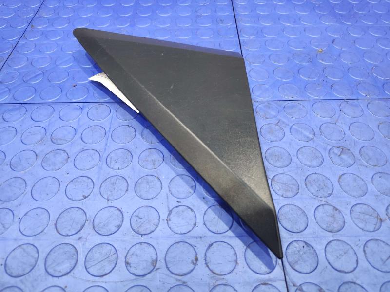 2012 Mercedes Sprinter Fender Moulding