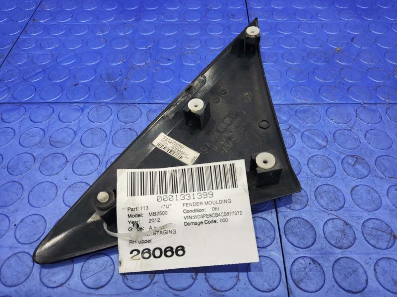 2012 Mercedes Sprinter Fender Moulding