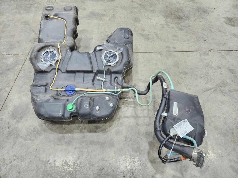 2011 Volkswagen Touareg Fuel Tank Assembly