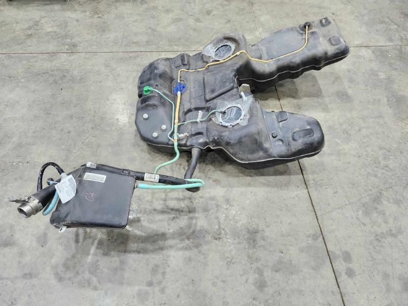 2011 Volkswagen Touareg Fuel Tank Assembly