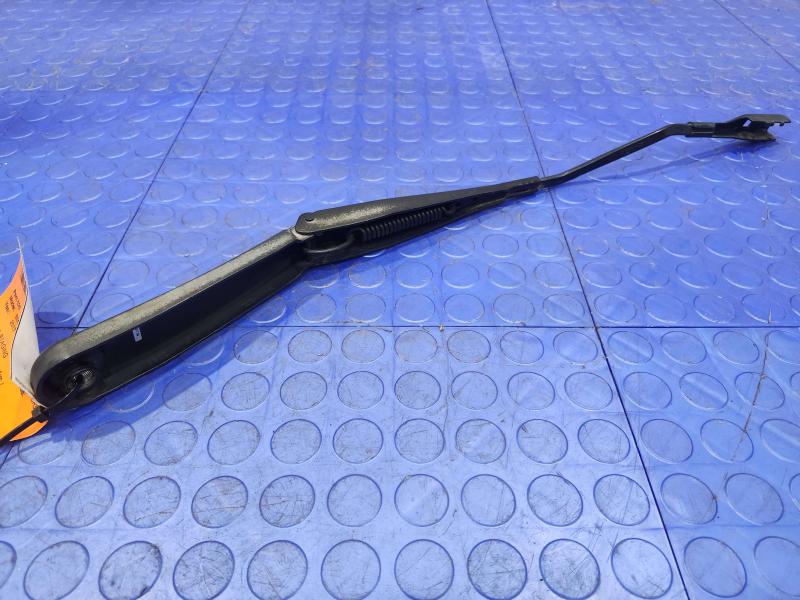 2017 BMW X1 Wiper Arm