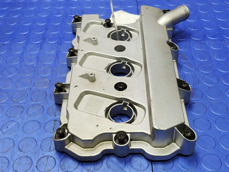 2015 Audi Q7 Valve Cover