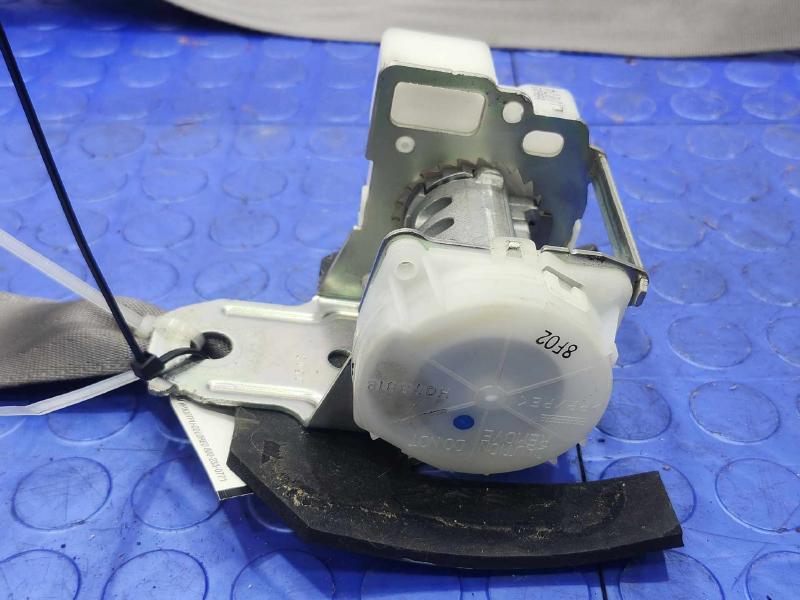 2008 Infiniti G35 Rear Seat Belt
