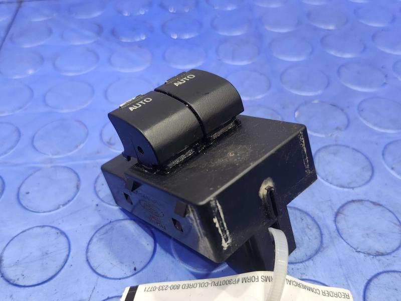 2005 - 2009 Ford Mustang Master Window Switch Assembly Genuine OEM 4R3Z14529CA