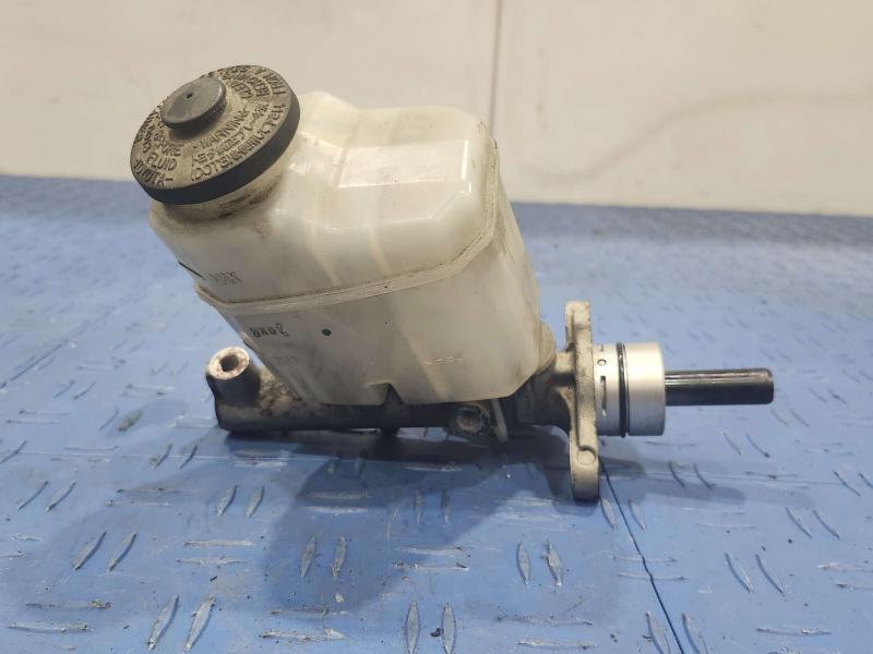 2002 Toyota Camry Master Cylinder