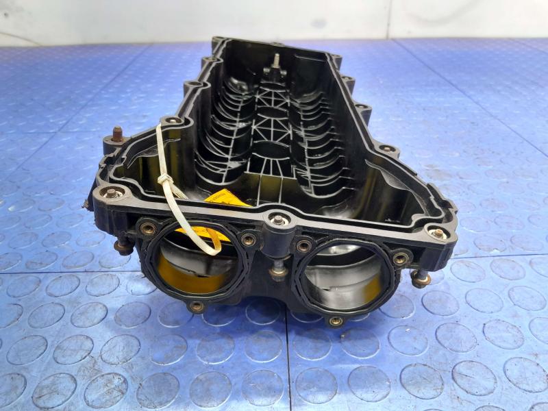 2015 Dodge Grand Caravan Valve Cover