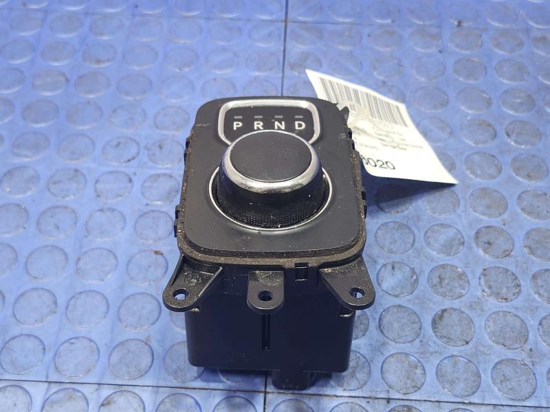2014 Dodge Durango Floor Shifter