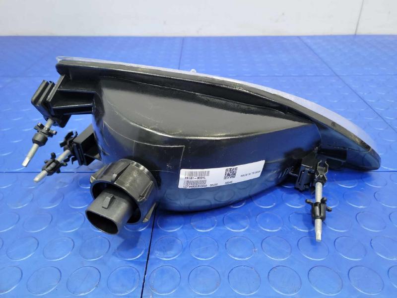 1998 Ford Mustang Headlamp Assembly