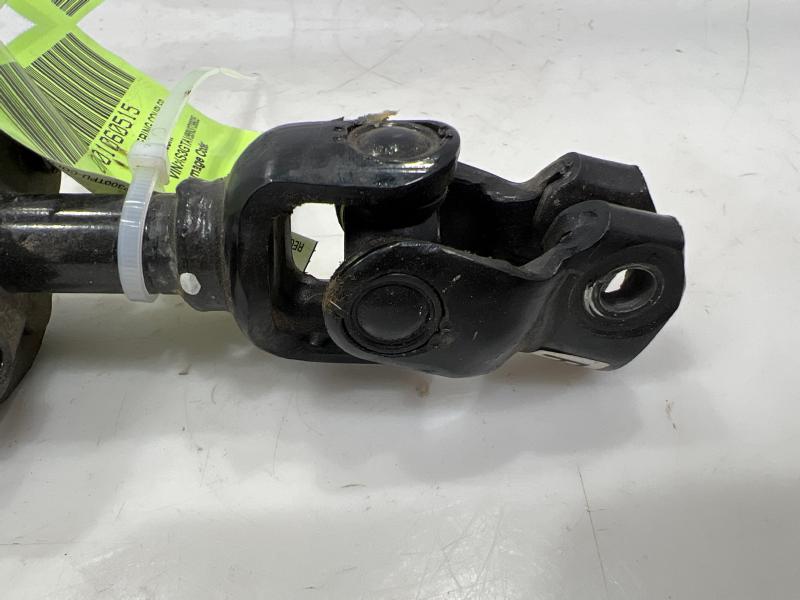 2017 - 2023 Subaru Impreza Lower Steering Shaft Universal Joint OEM 34170FL000