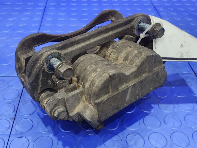 2006 Ford Mustang Caliper
