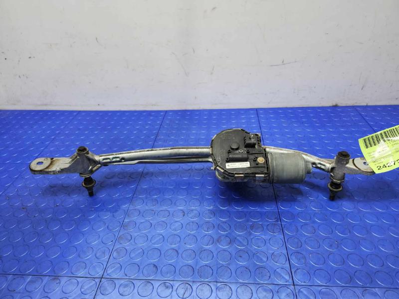 2011 BMW 535i Wiper Trans. Linkage