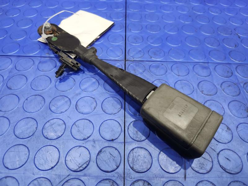 2014 Chevrolet Silverado 1500 Front Seat Belt