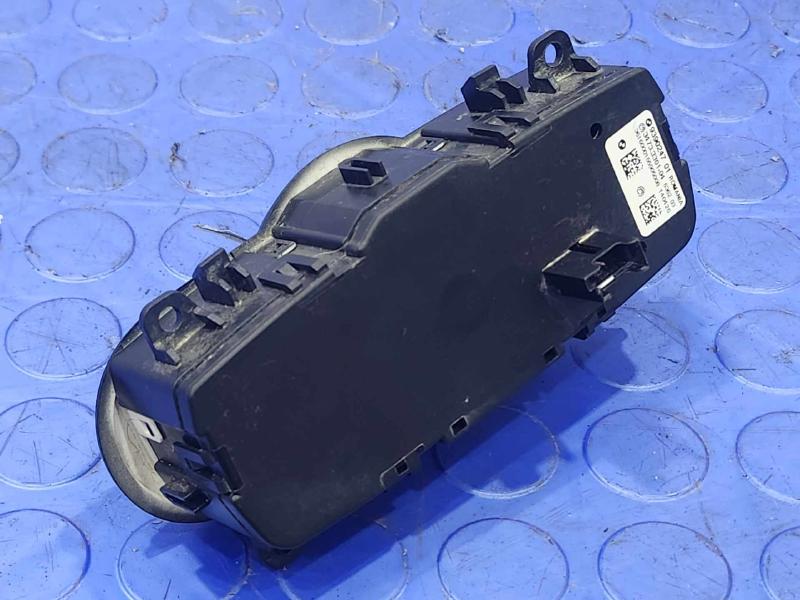2017 MINI Cooper Headlight Switch (Dash Mtd)