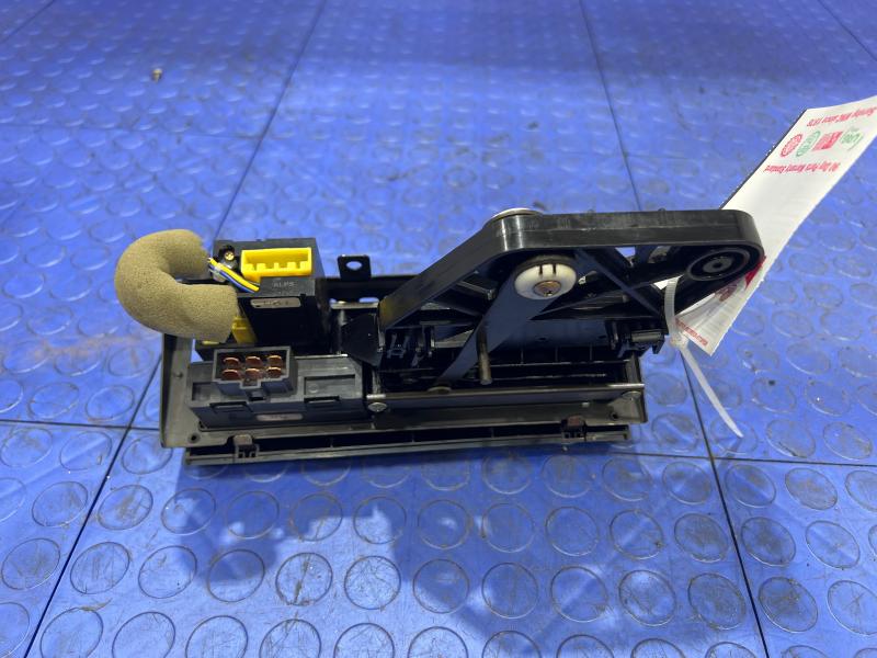 1987 Honda Accord Heater A/C Control