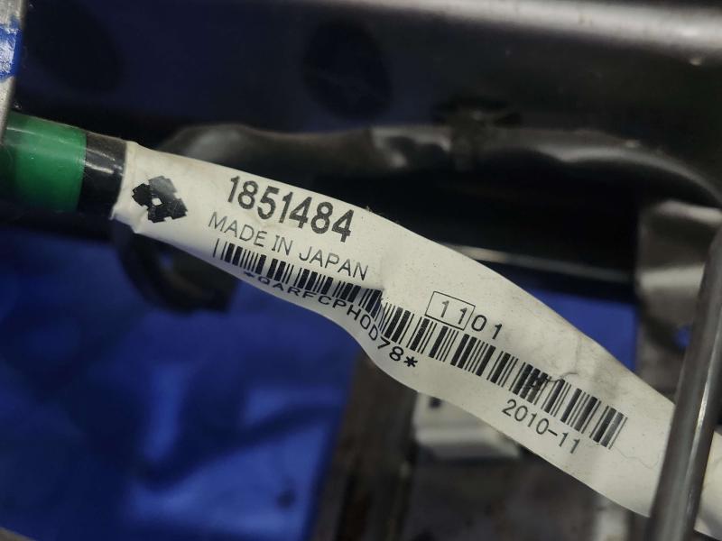 2011 Infiniti QX56 Seat Track