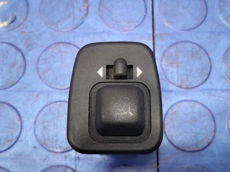 2005 Ford Explorer Door Switch Front