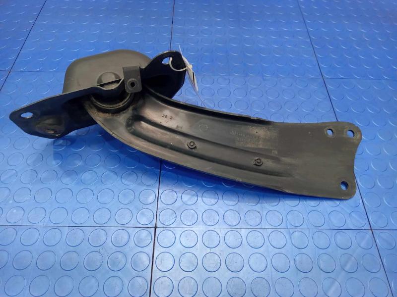 2006 Volkswagen Passat Lower Control Arm Rr