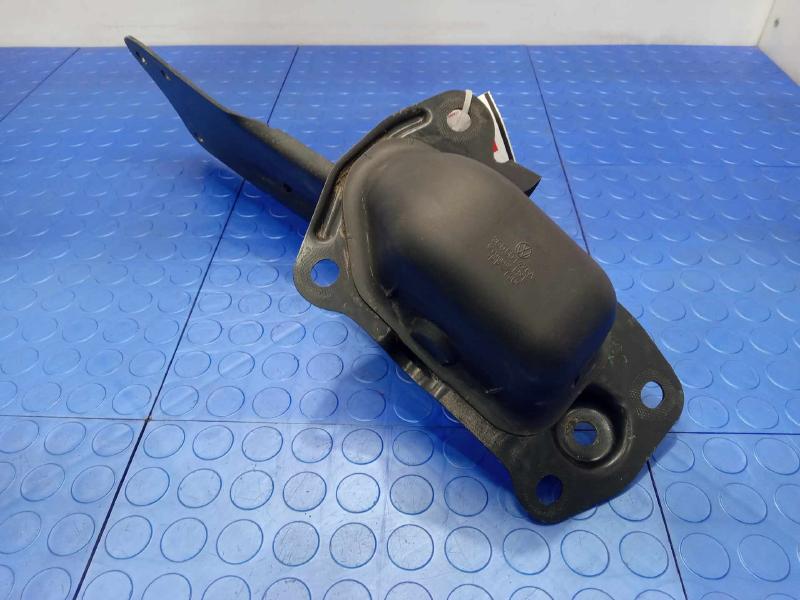 2006 Volkswagen Passat Lower Control Arm Rr