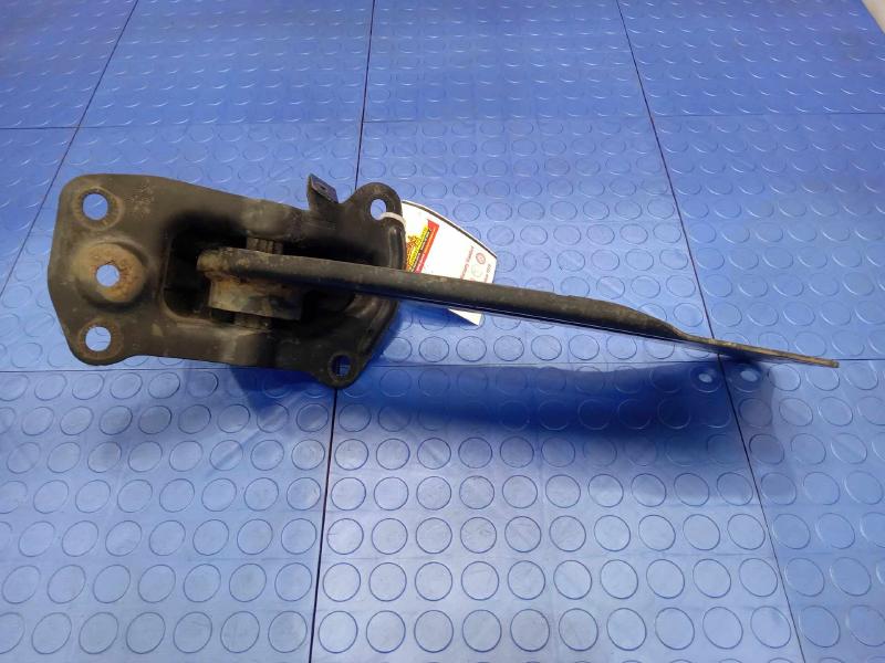 2006 Volkswagen Passat Lower Control Arm Rr