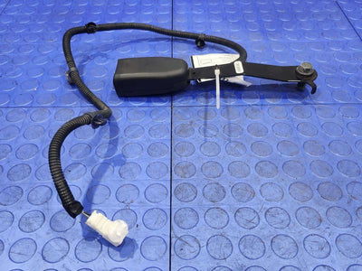 2011 Honda Pilot Front Seat Belt