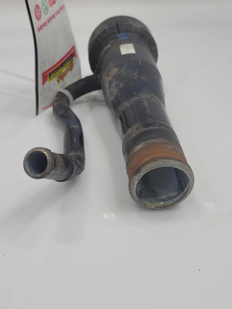 2000 - 2002 Toyota Tundra Fuel Filler Neck Assembly OEM 772010C010